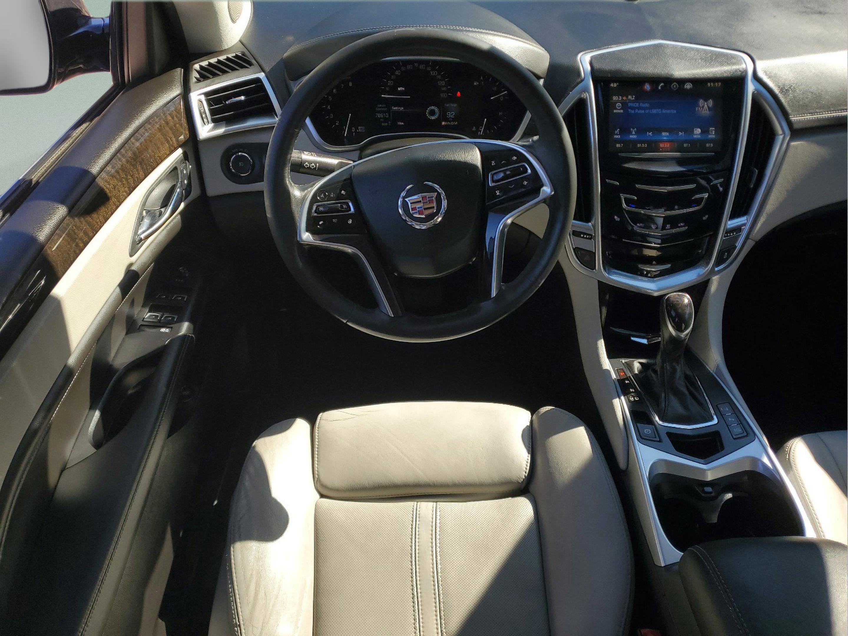 Used 2016 Cadillac SRX Performance w/ Driver Awareness Package image 10