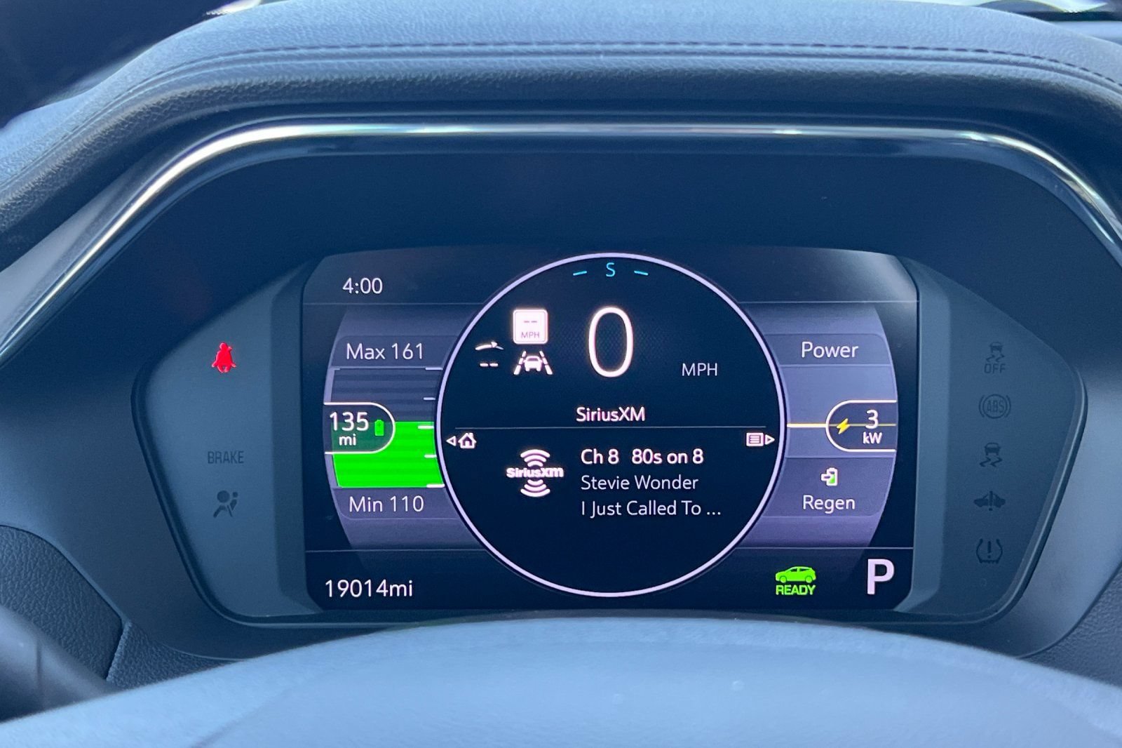 Used 2023 Chevrolet Bolt EUV Premier w/ Sun & Sound Package FWD image 38