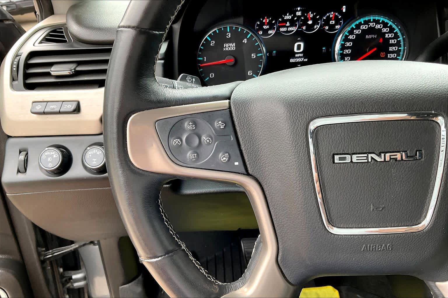 Used 2019 GMC Yukon Denali w/ Open Road Package AWD/4WD image 23