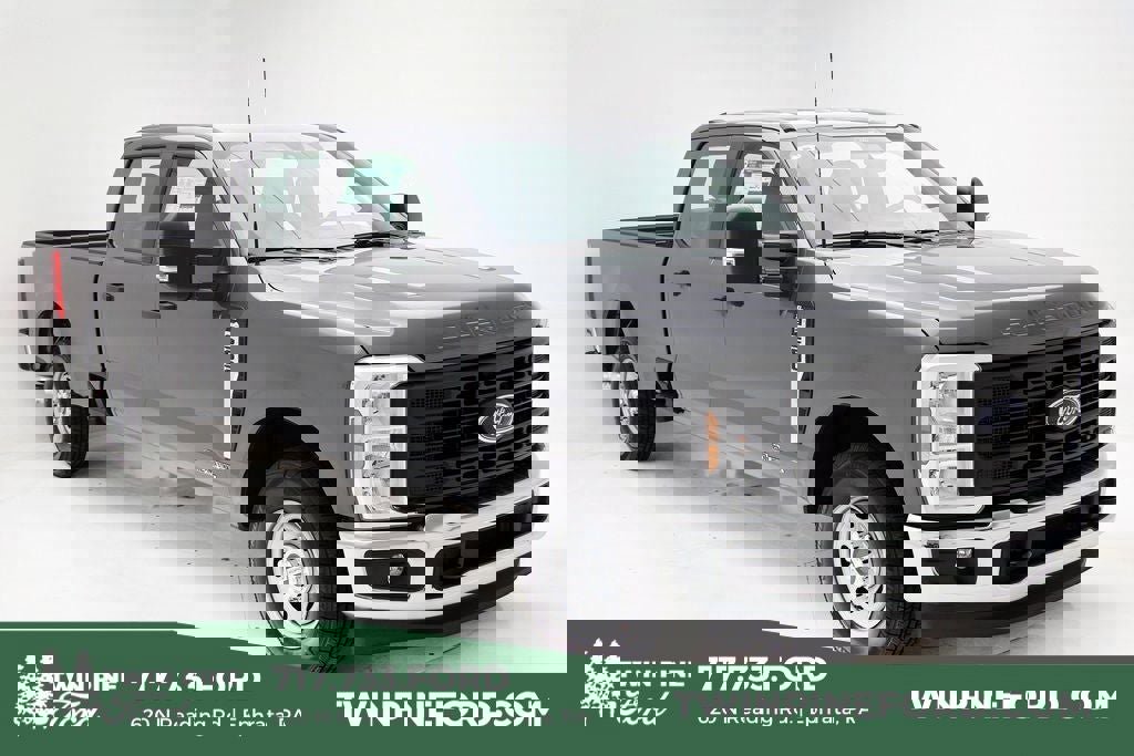 New 2025 Ford F250 XL w/ XL Chrome Package