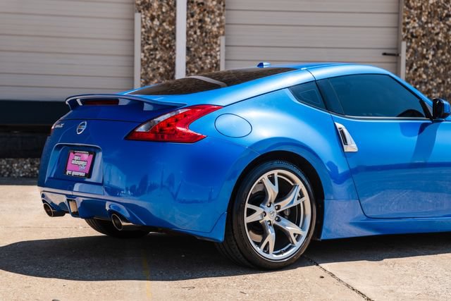 Used 2010 Nissan 370Z Touring w/ Sport Pkg RWD image 50