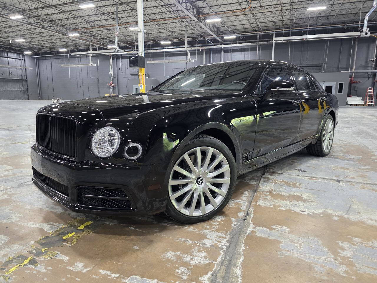 Used 2017 Bentley Mulsanne RWD image 14