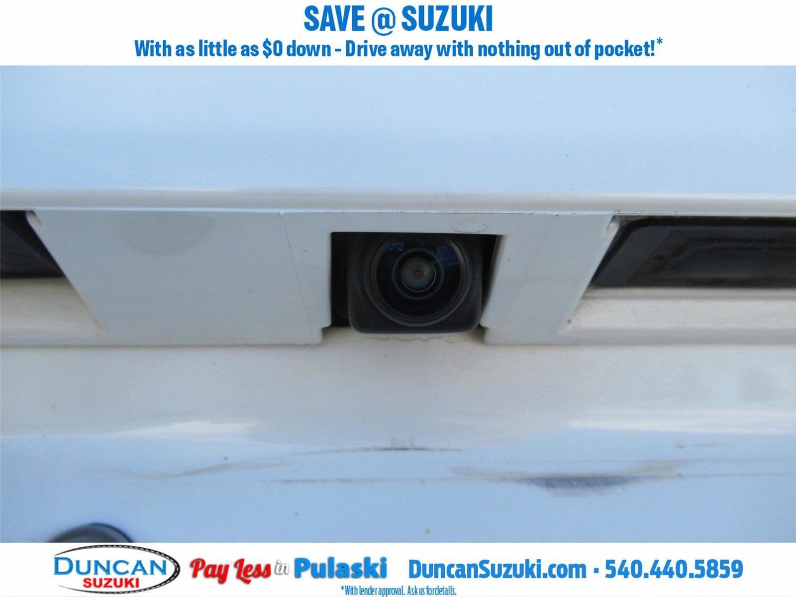 Used 2021 Nissan Kicks SR w/ SR Premium Package image 12
