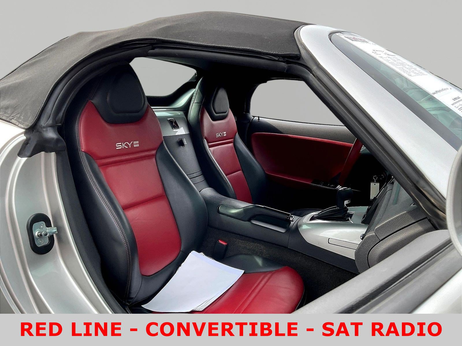 Used 2007 Saturn Sky Red Line RWD image 29