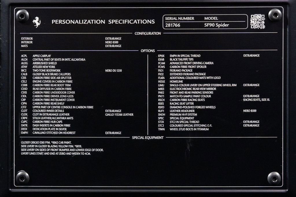 Used 2022 Ferrari SF90 Spider image 11