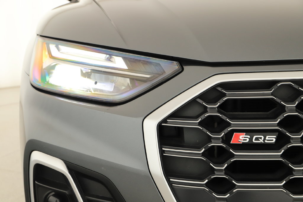 Certified 2022 Audi SQ5 Premium w/ Convenience Package AWD/4WD image 32