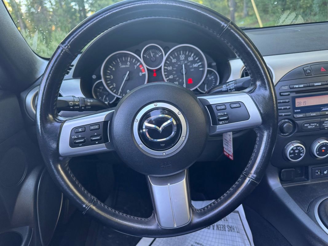 Used 2012 MAZDA MX-5 Miata Grand Touring image 28