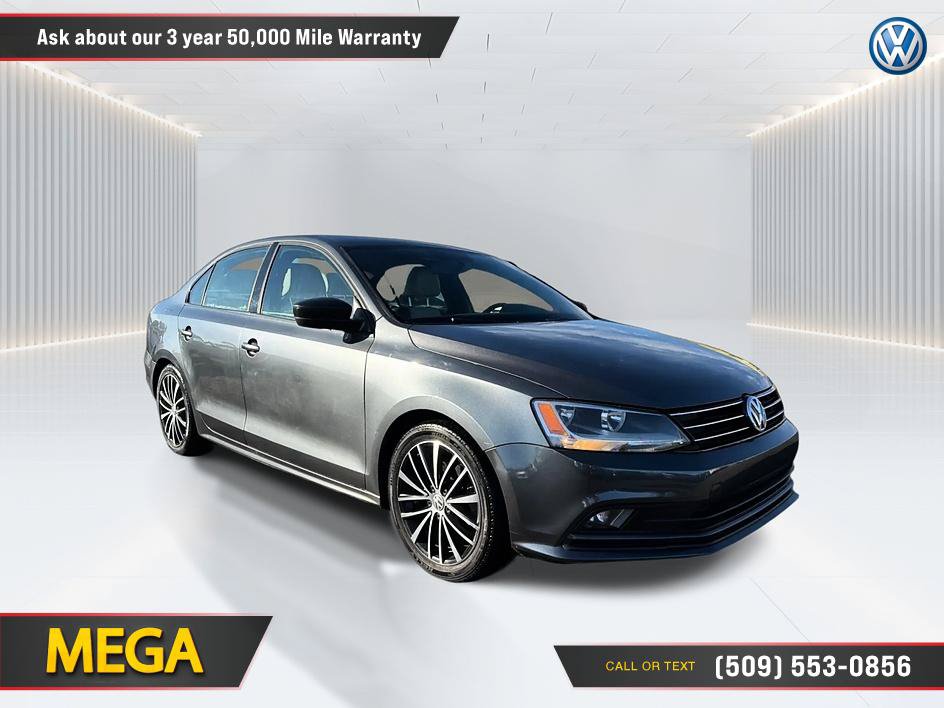 Used 2015 Volkswagen Jetta Sport FWD image 3