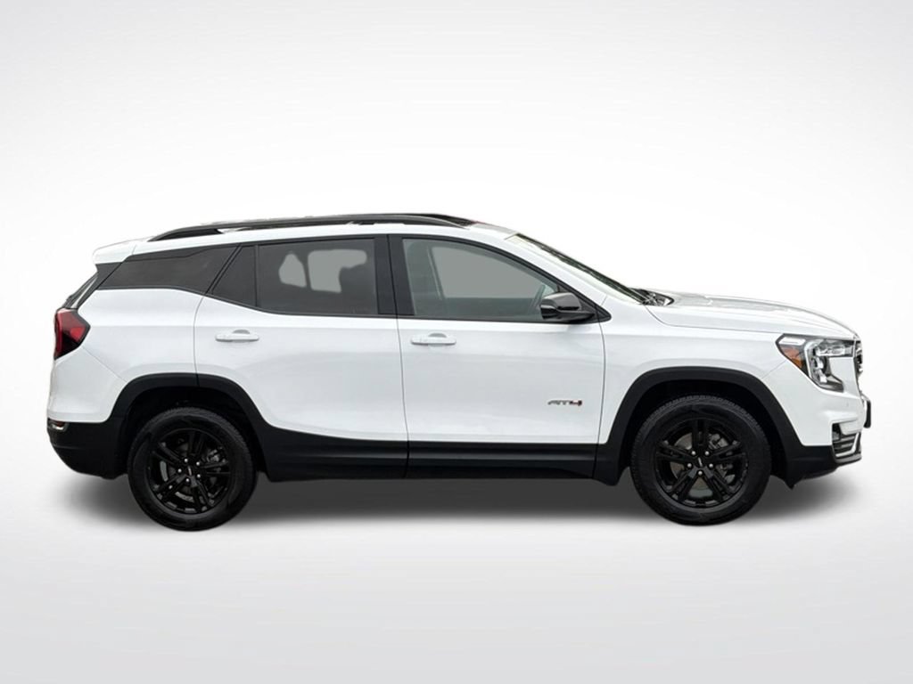 Certified 2023 GMC Terrain AT4 w/ Tech Package AWD/4WD image 7