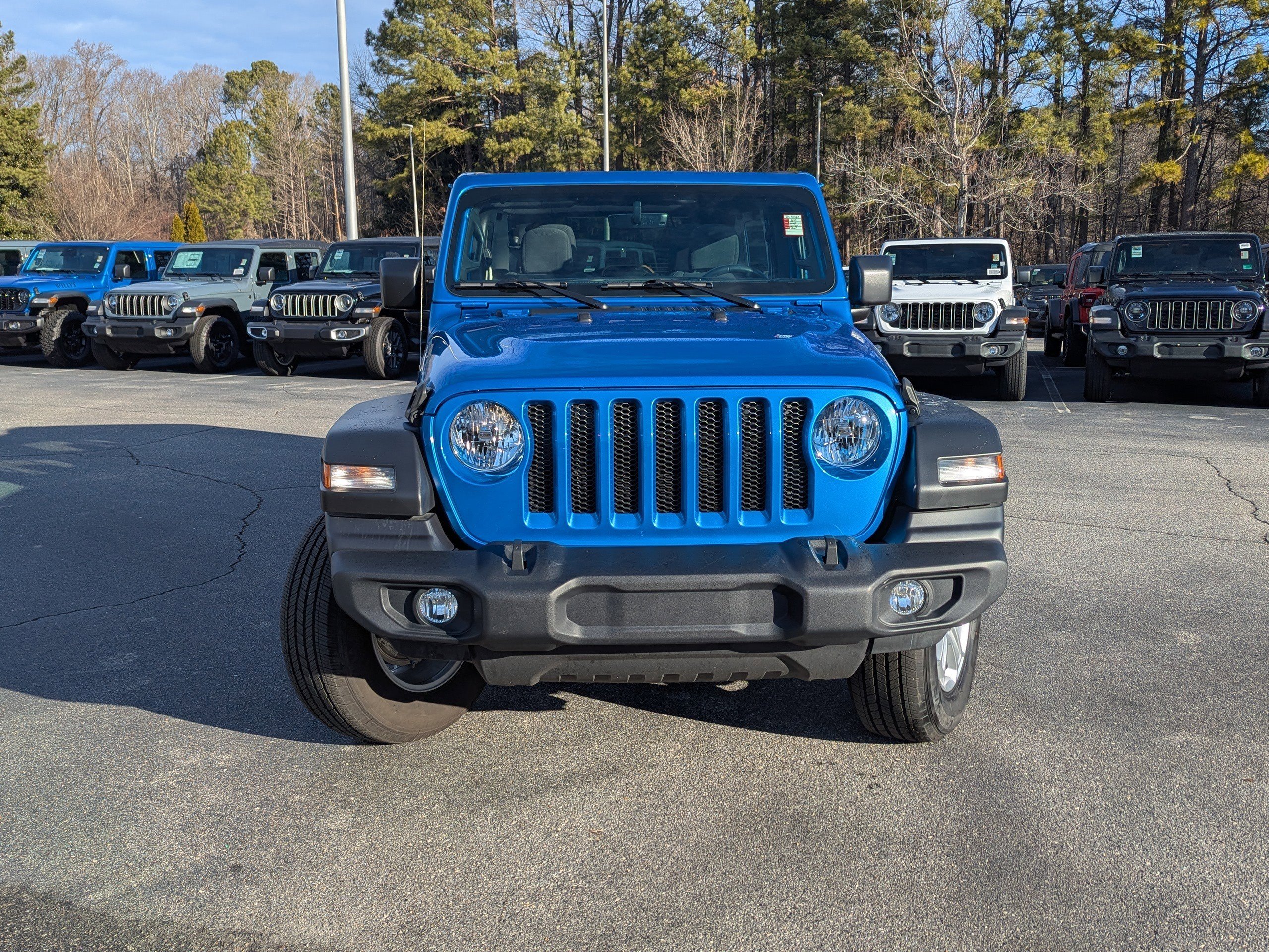 Certified 2022 Jeep Wrangler Sport S w/ Sun And Sound Package video 2
