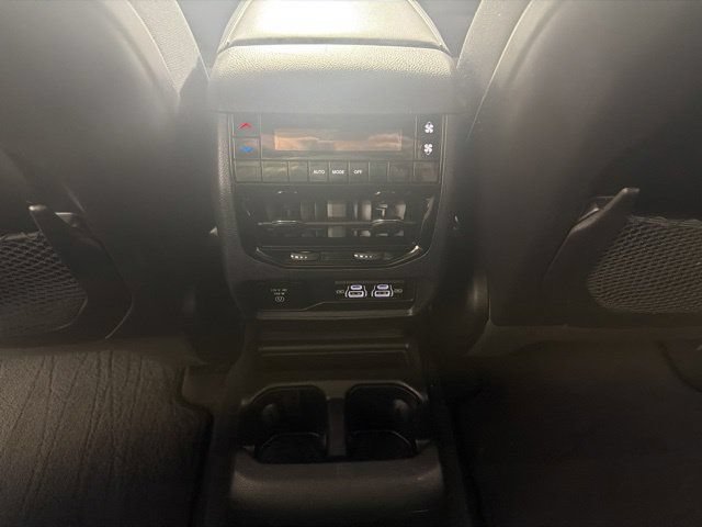 Certified 2023 Jeep Grand Cherokee L Laredo AWD/4WD image 34