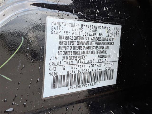 Used 2025 Nissan Sentra SV FWD image 25