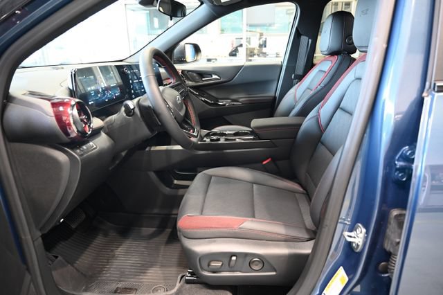 New 2027 Chevrolet Equinox RS FWD image 9