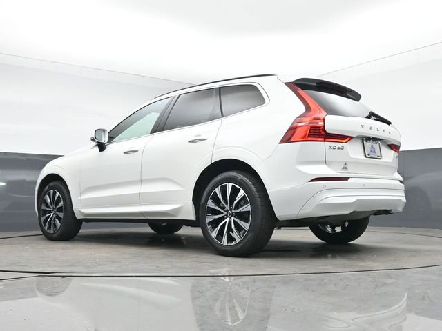 Used 2023 Volvo XC60 B5 Core w/ Climate Package image 39