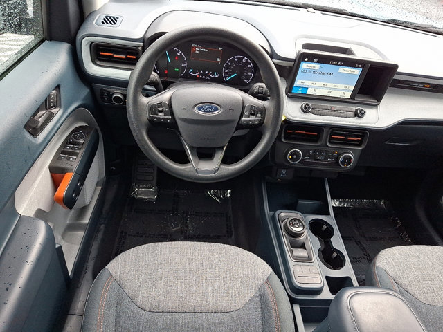 Used 2023 Ford Maverick XLT image 11