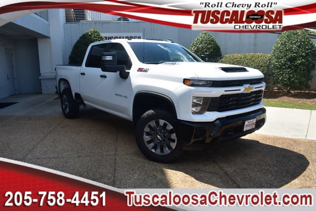 New 2026 Chevrolet Silverado 2500 Custom w/ Custom Value Package AWD/4WD video 1