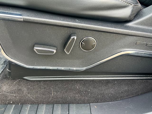 Used 2023 Ford F150 Lariat w/ Equipment Group 502A High image 18