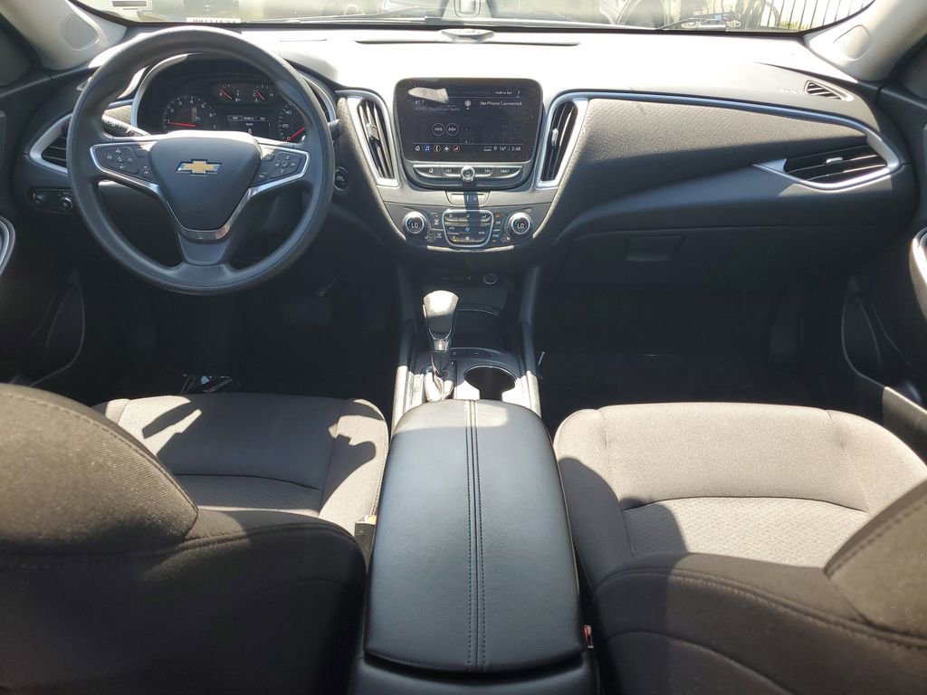 Used 2024 Chevrolet Malibu LT FWD image 11