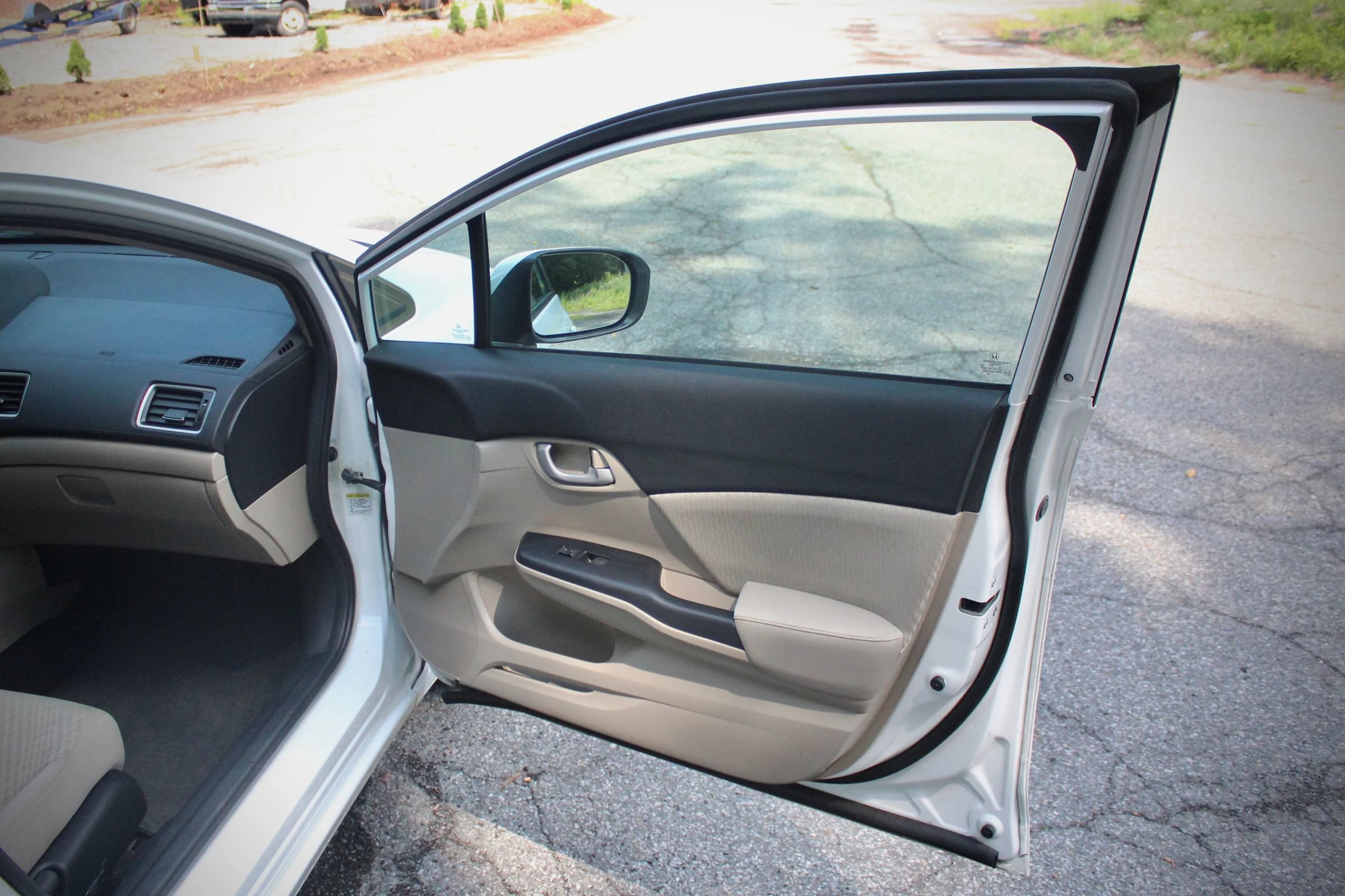 Used 2014 Honda Civic LX image 45