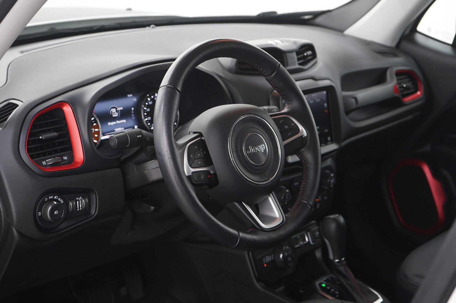 Used 2023 Jeep Renegade Trailhawk w/ Trailhawk Elite Group AWD/4WD image 26