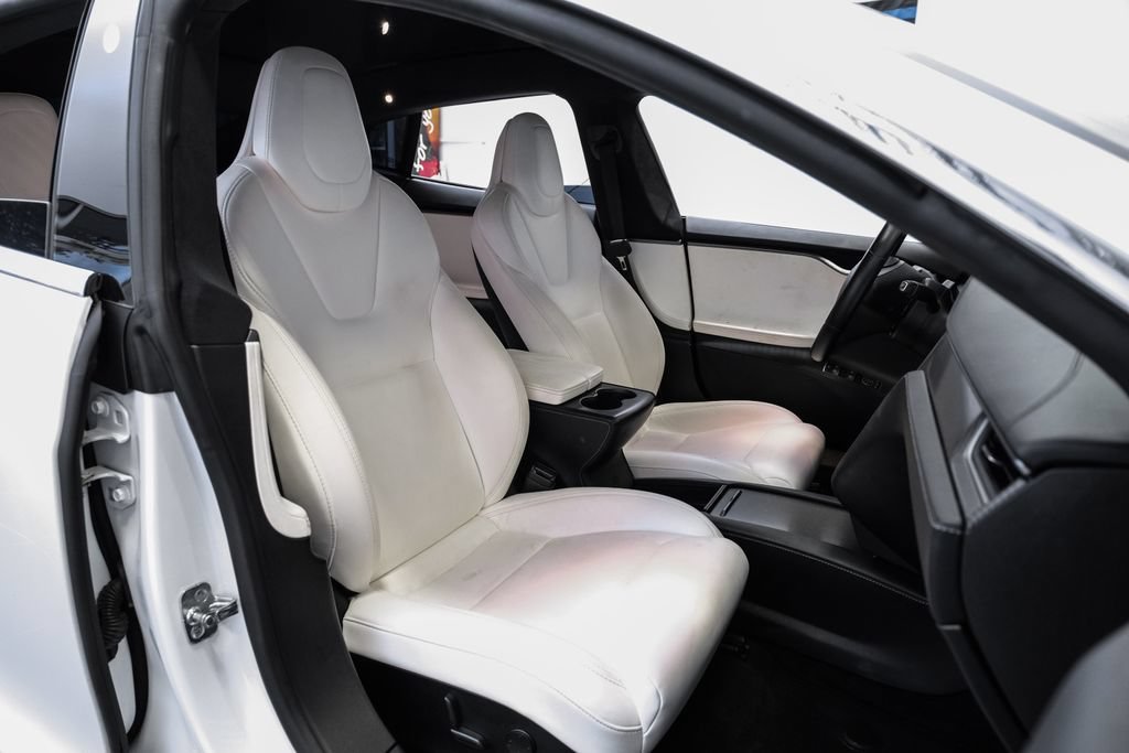 Used 2019 Tesla Model S Long Range AWD/4WD image 31