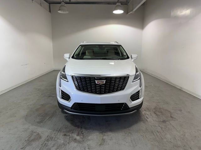 New 2025 Cadillac XT5 Premium Luxury w/ Technology Package image 2