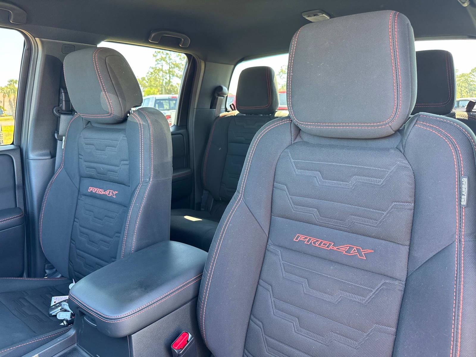 Used 2023 Nissan Frontier PRO-4X w/ Technology Package image 21