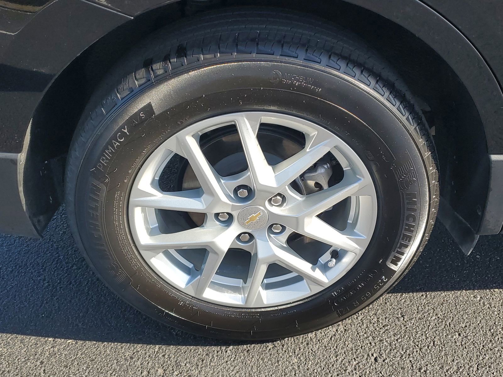 Used 2024 Chevrolet Equinox LT FWD image 5