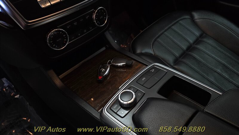Used 2013 Mercedes-Benz GL 450 4MATIC image 29