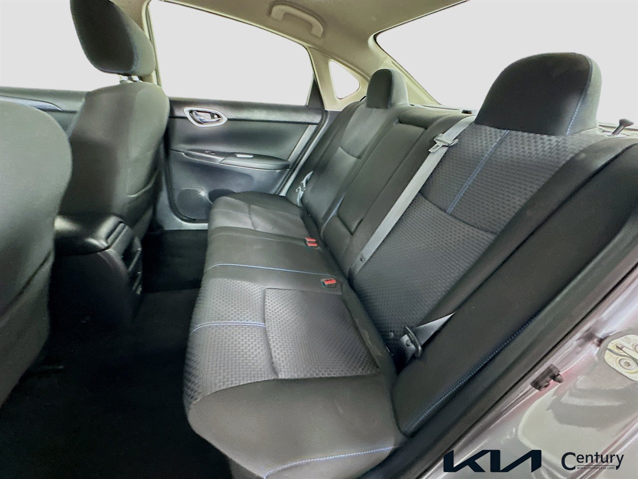 Used 2018 Nissan Sentra SR w/ Protection Package FWD image 23