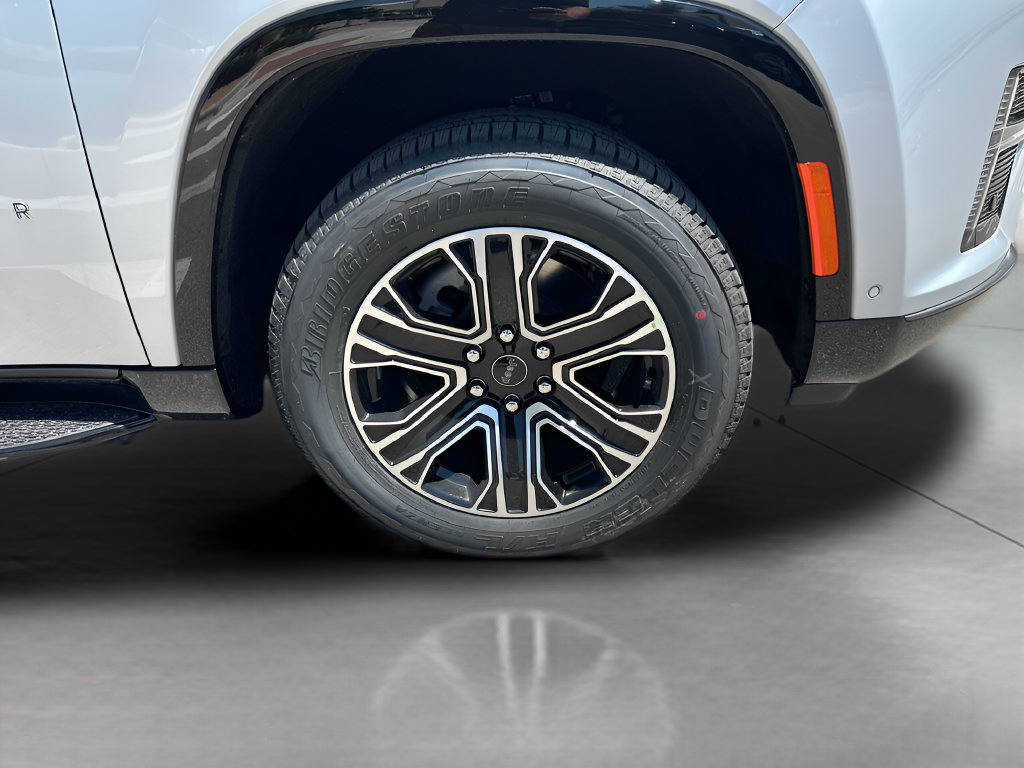 New 2026 Jeep Grand Wagoneer L 4WD image 14