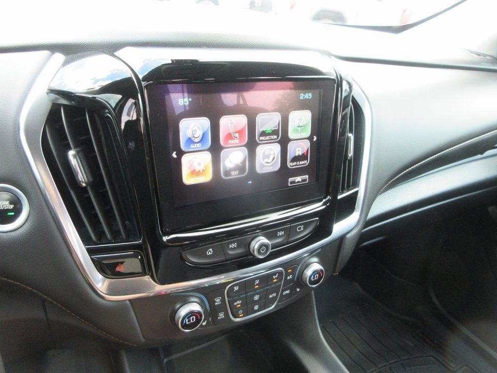 Used 2018 Chevrolet Traverse LT image 25