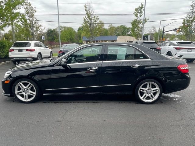 Used 2013 Mercedes-Benz E 350 4MATIC Sedan image 4