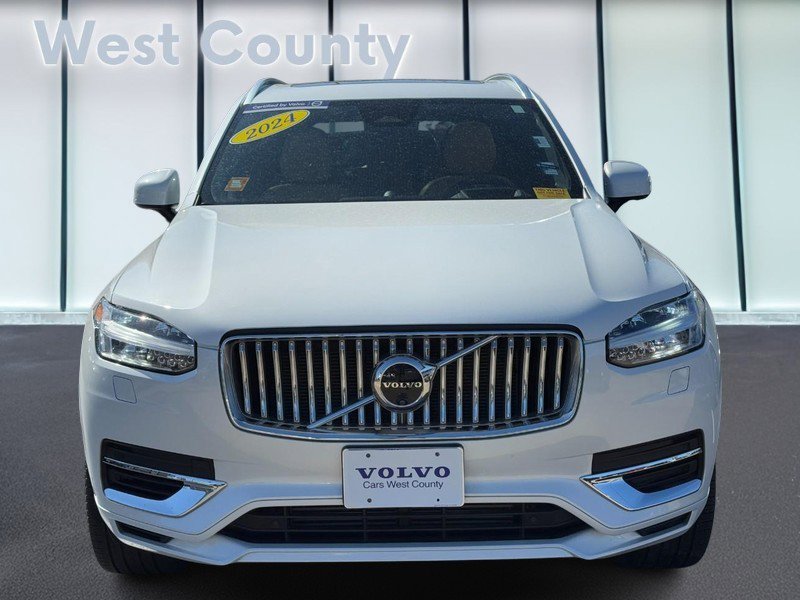 Certified 2024 Volvo XC90 T8 Ultimate w/ Lounge Package image 10