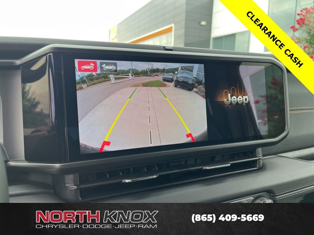 New 2025 Jeep Wrangler Unlimited Rubicon 392 image 17