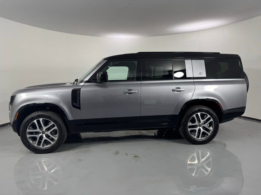 Used 2023 Land Rover Defender 130 S AWD/4WD image 10