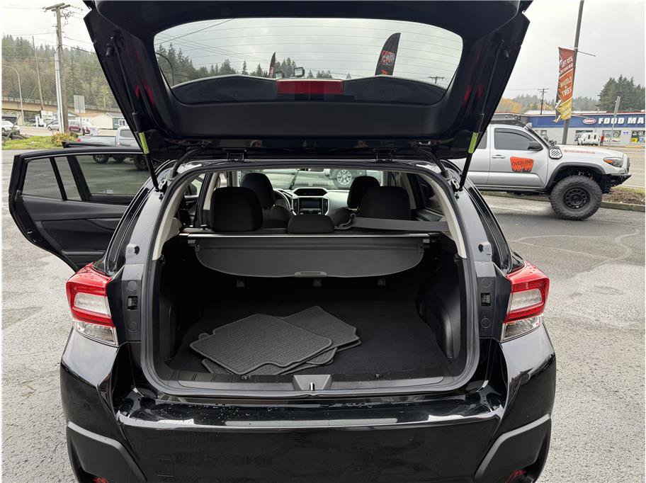 Used 2019 Subaru Crosstrek 2.0i image 17