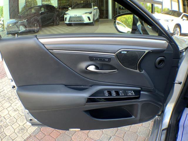 Used 2022 Lexus ES 350 F Sport w/ Accessory Package 2 image 13