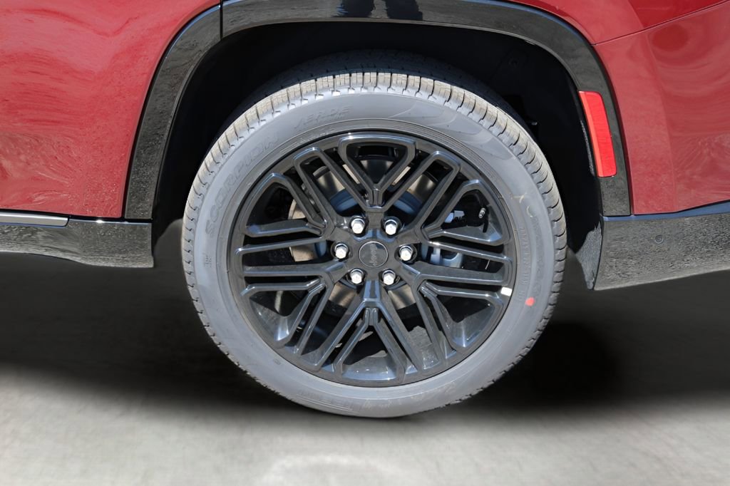 New 2026 Jeep Grand Wagoneer Limited AWD/4WD image 9
