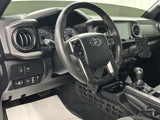 Used 2020 Toyota Tacoma 4x4 Double Cab image 14