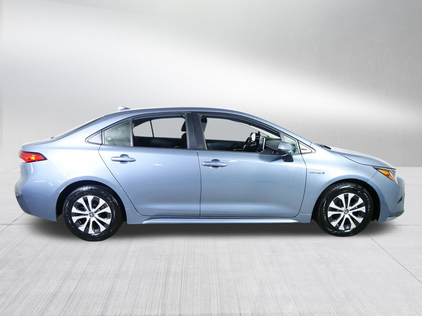 Used 2021 Toyota Corolla LE FWD image 8