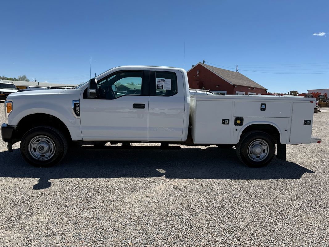 Used 2017 Ford F250 XL w/ Power Equipment Group AWD/4WD image 6