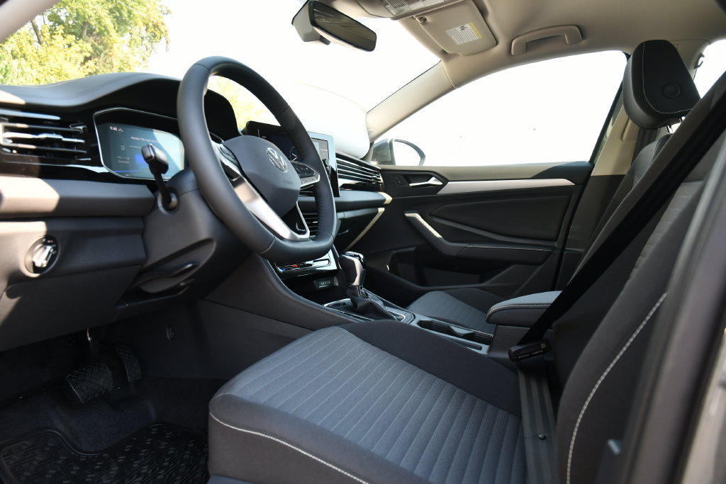 New 2027 Volkswagen Jetta S FWD image 12