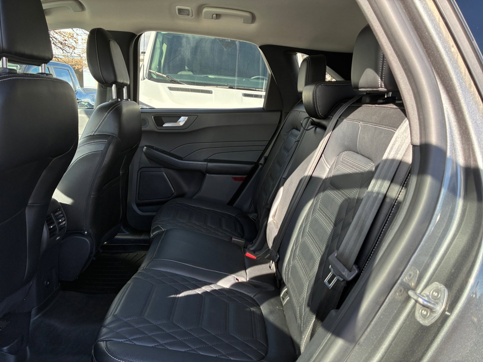 Certified 2023 Ford Escape Platinum w/ Premium Technology Package image 17