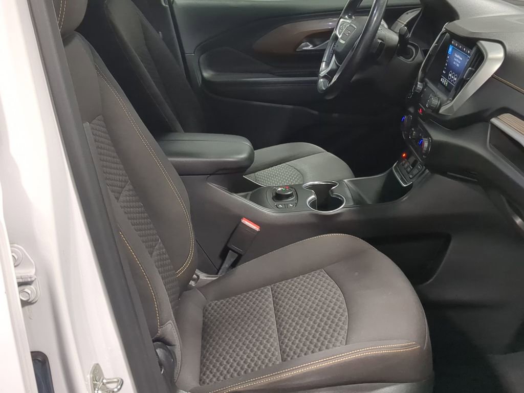 Used 2020 GMC Terrain SLE w/ Driver Convenience Package FWD image 27