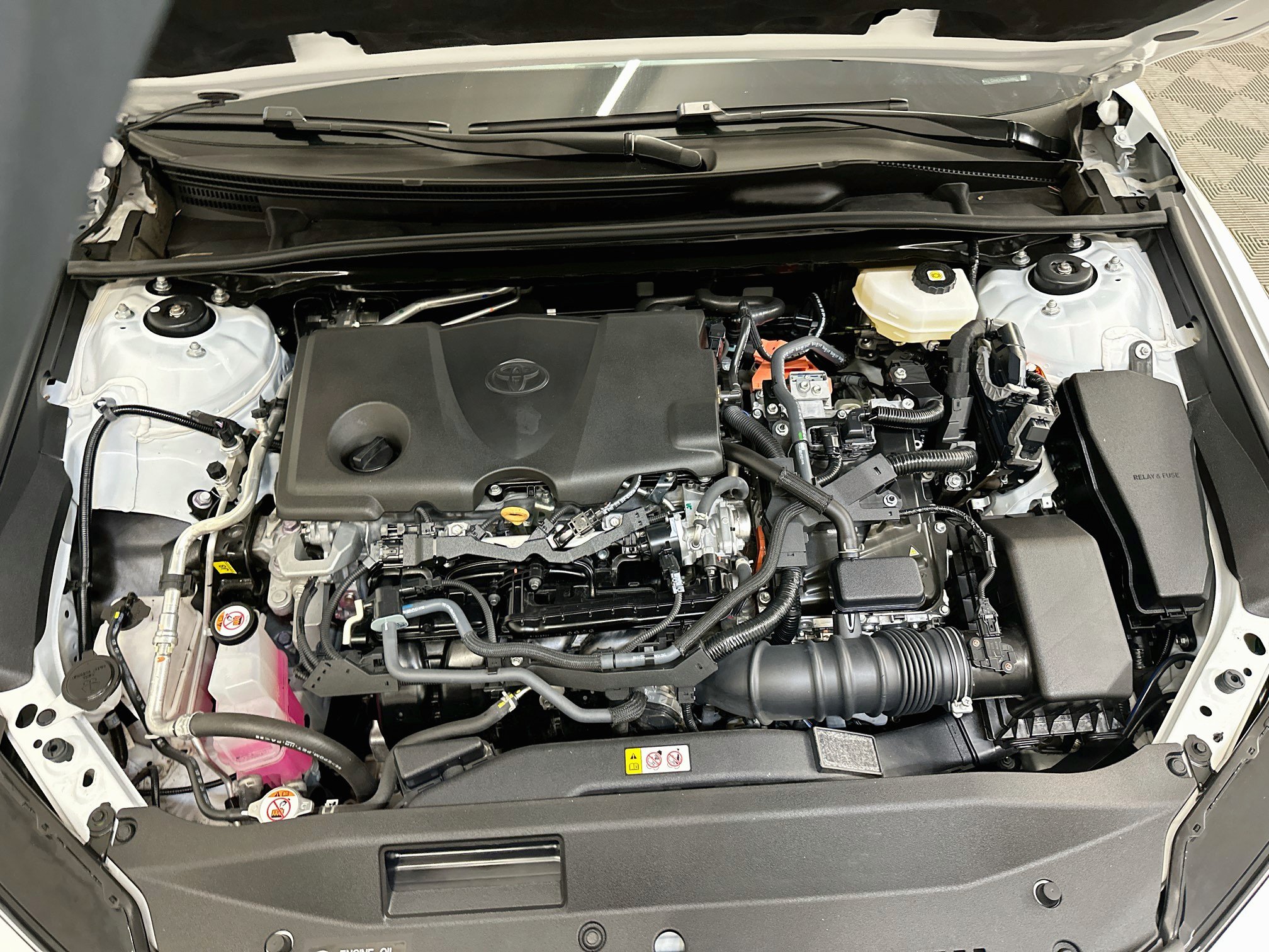 Used 2026 Toyota Camry SE FWD image 33