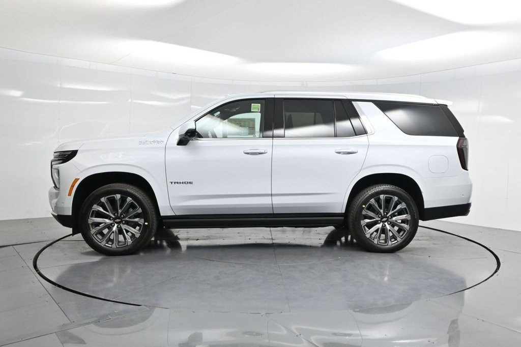 New 2026 Chevrolet Tahoe High Country AWD/4WD image 8