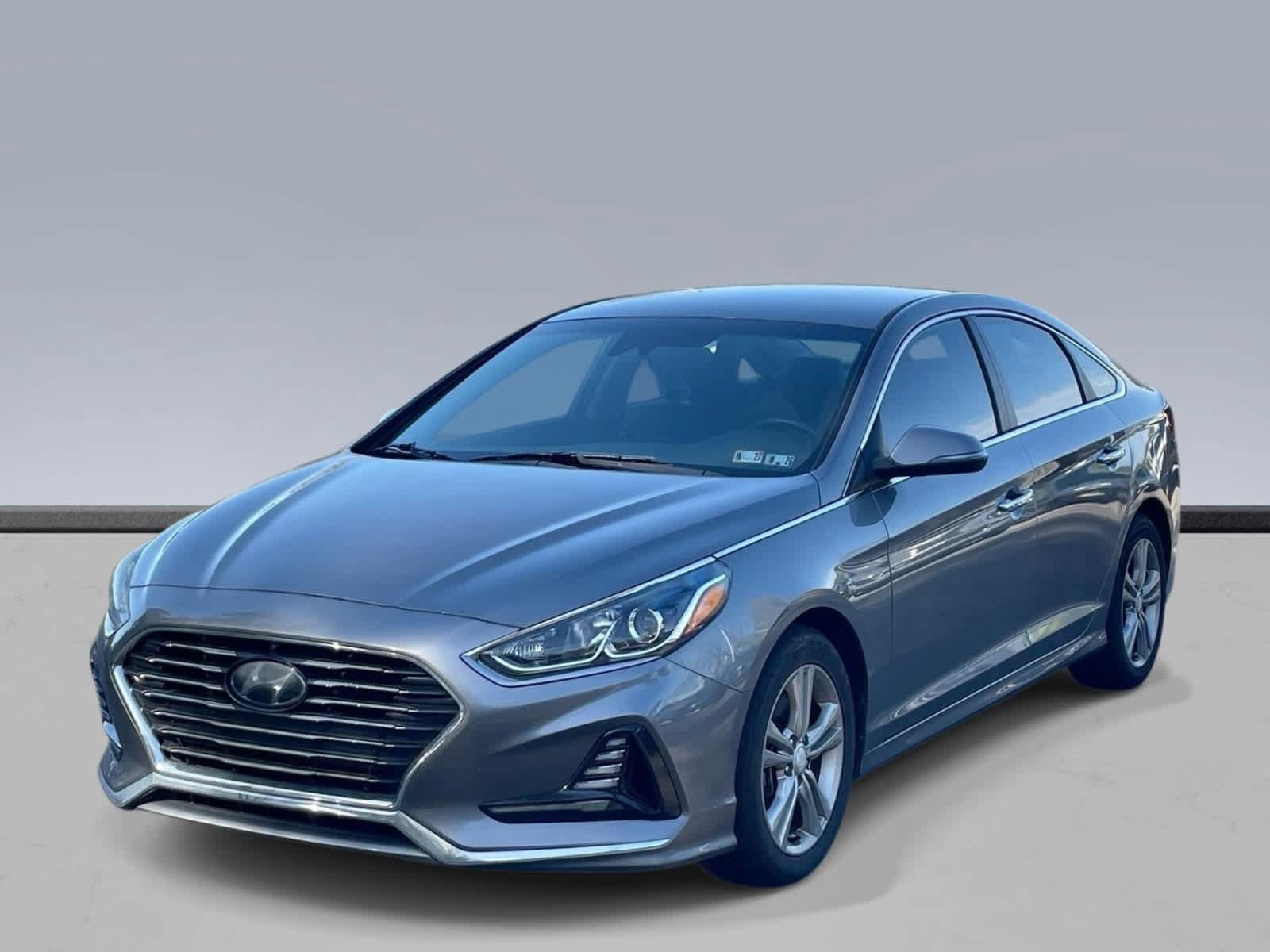 Used 2018 Hyundai Sonata SEL w/ Tech Package 02