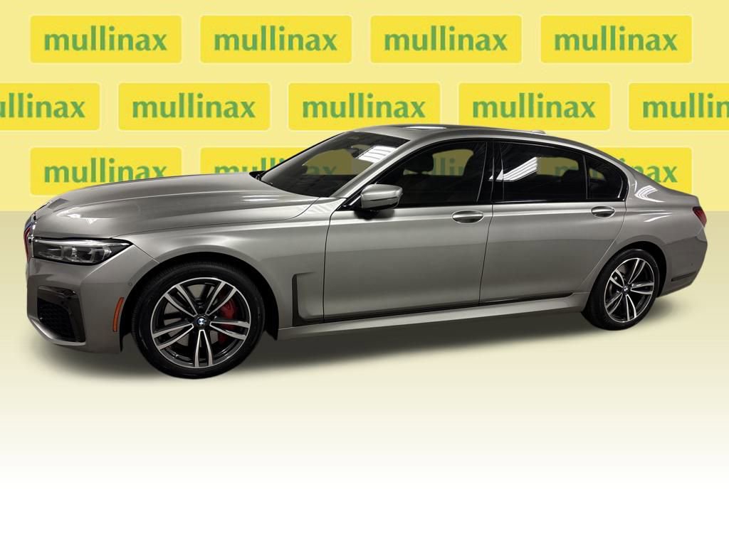 Used 2021 BMW 750i xDrive w/ Executive Package image 9