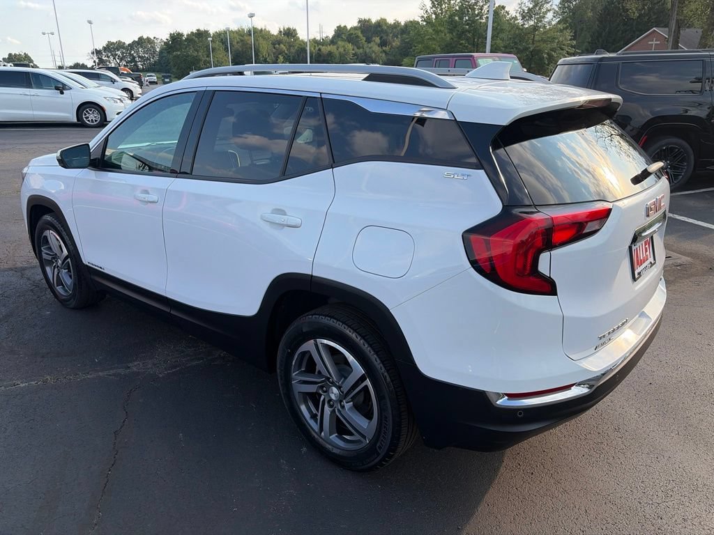 Used 2021 GMC Terrain SLT w/ Infotainment Package II AWD/4WD image 5